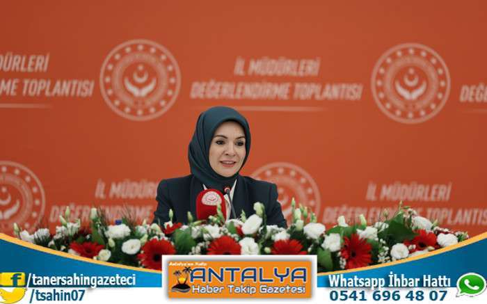 Aile Ve Sosyal Hizmetler Bakani Göktaş, İl Müdürleriyle Bir Araya Geldi