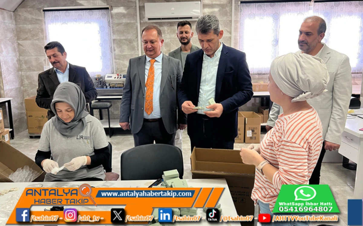 AK Parti İl Başkanı Ali Çetin’den Lir Kozmetik’e Ziyaret