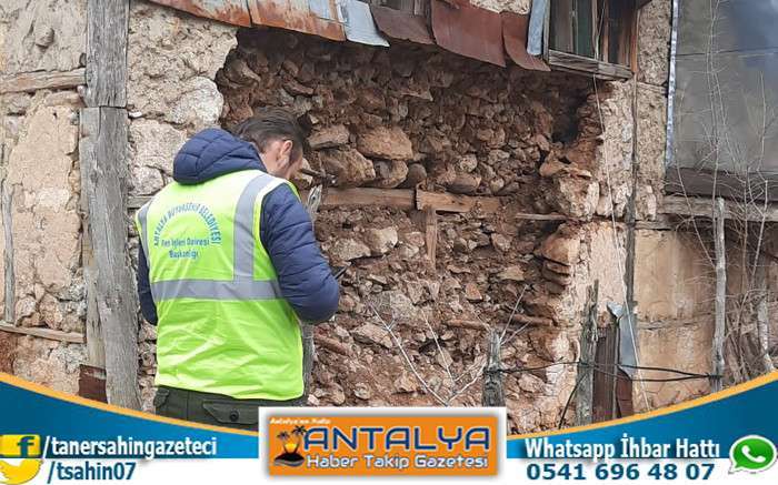 Antalya Büyükşehir Ekipleri Adana’da Hasar Tespit Yaptı