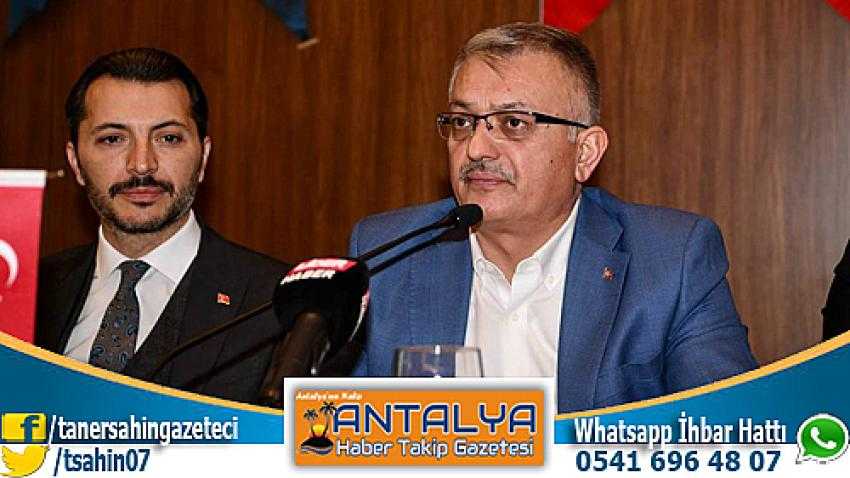 Bizler Vatandaşlarimiza Hizmet Etmek I&ccedil;in Buradayiz