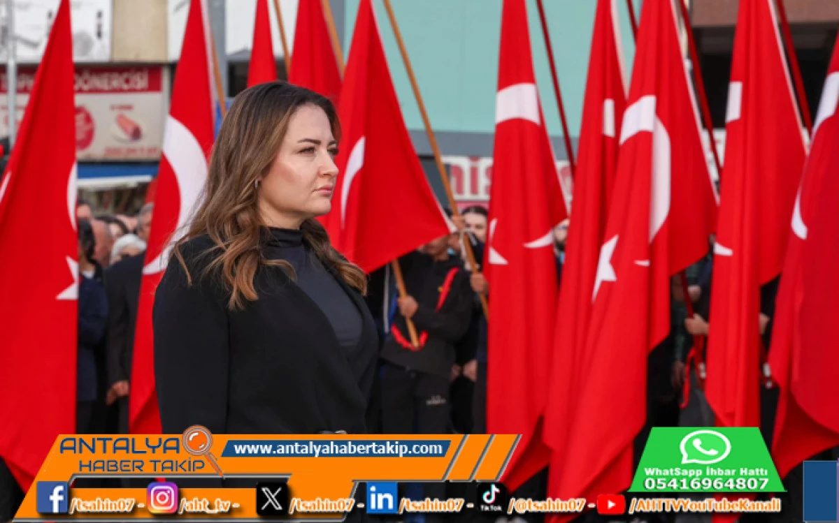 Başkan Vekili Büşra Özdemir Anma Törenlerine Katıldı