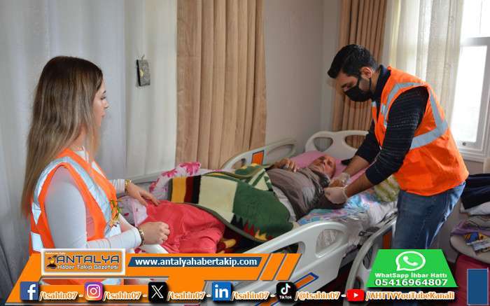 Büyükşehir Belediyesi Alanya’da Hastalara Fizyoterapi Desteği Veriyor