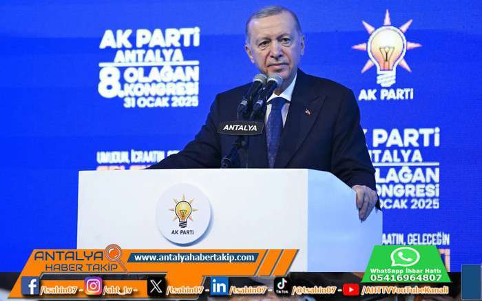 Cumhurbaşkanı ve Genel Başkanı Erdoğan Antalya 8. Olağan İl Kongresi'nde Konuştu