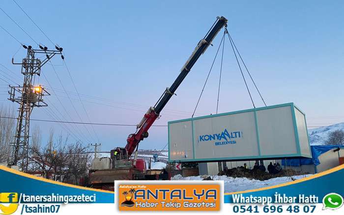 Deprem Bölgesine Konteyner Desteği