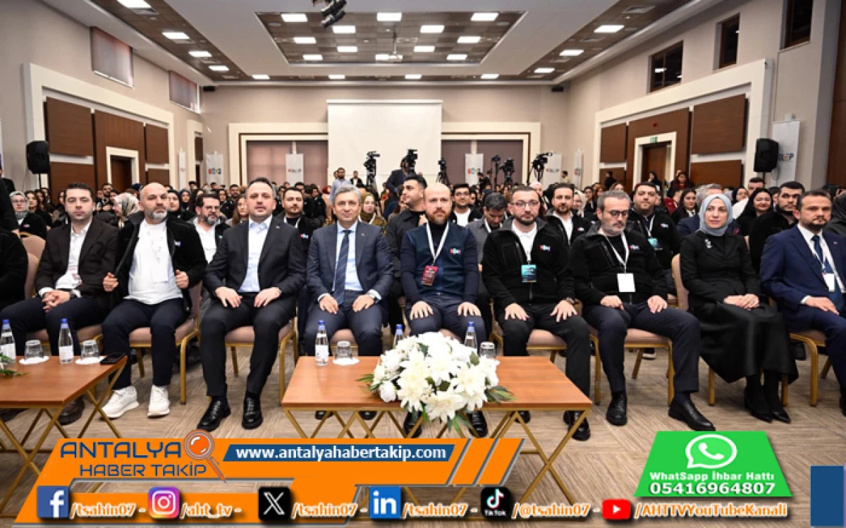 Gen&ccedil; Liderler Antalya&rsquo;da Buluştu