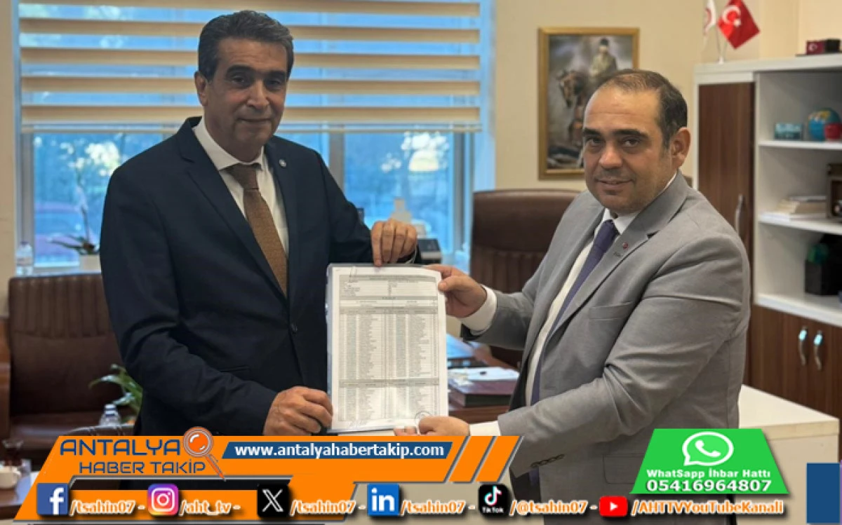 İYİ Parti İl Başkanı Ali Adnan Kaya Mazbatasını Aldı