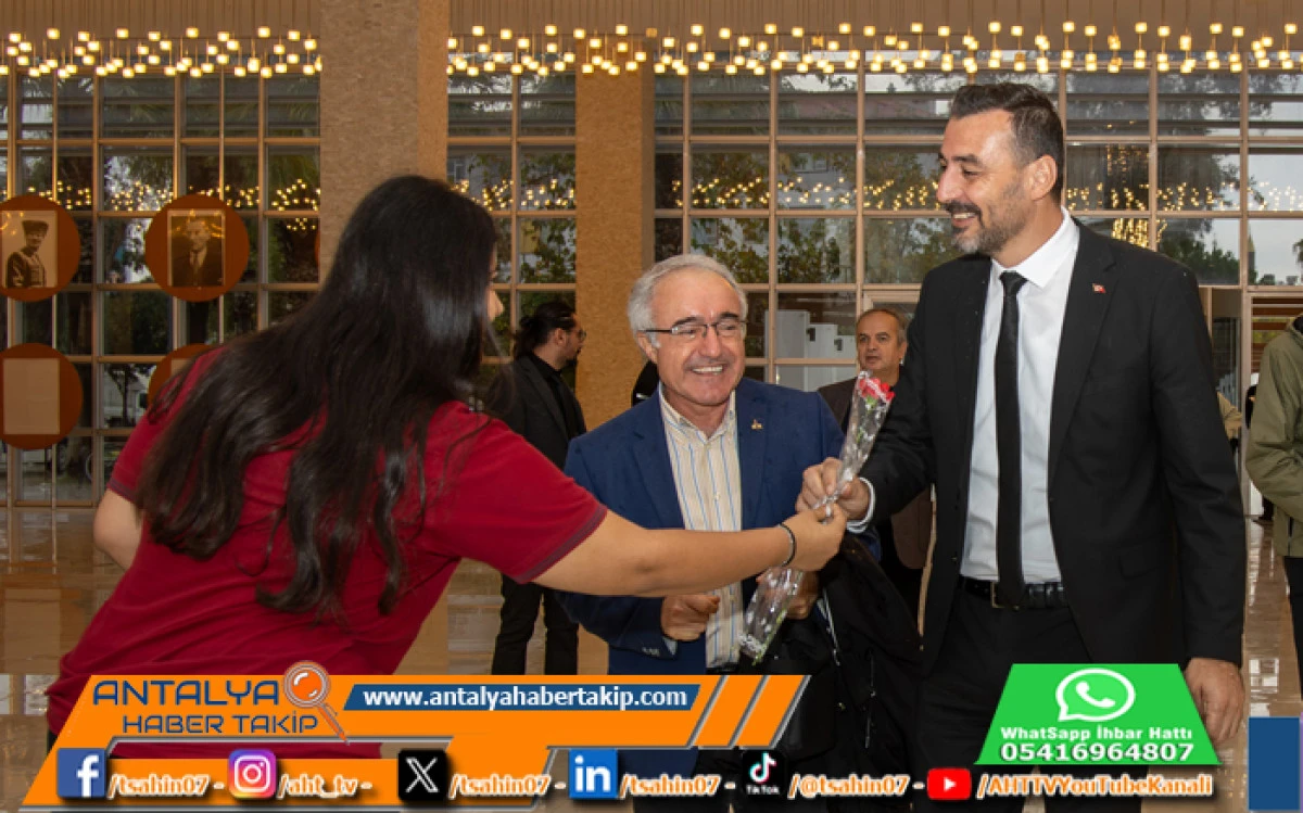 Manavgat’ta 24 Kasım Öğretmenler Günü Kutlandı 