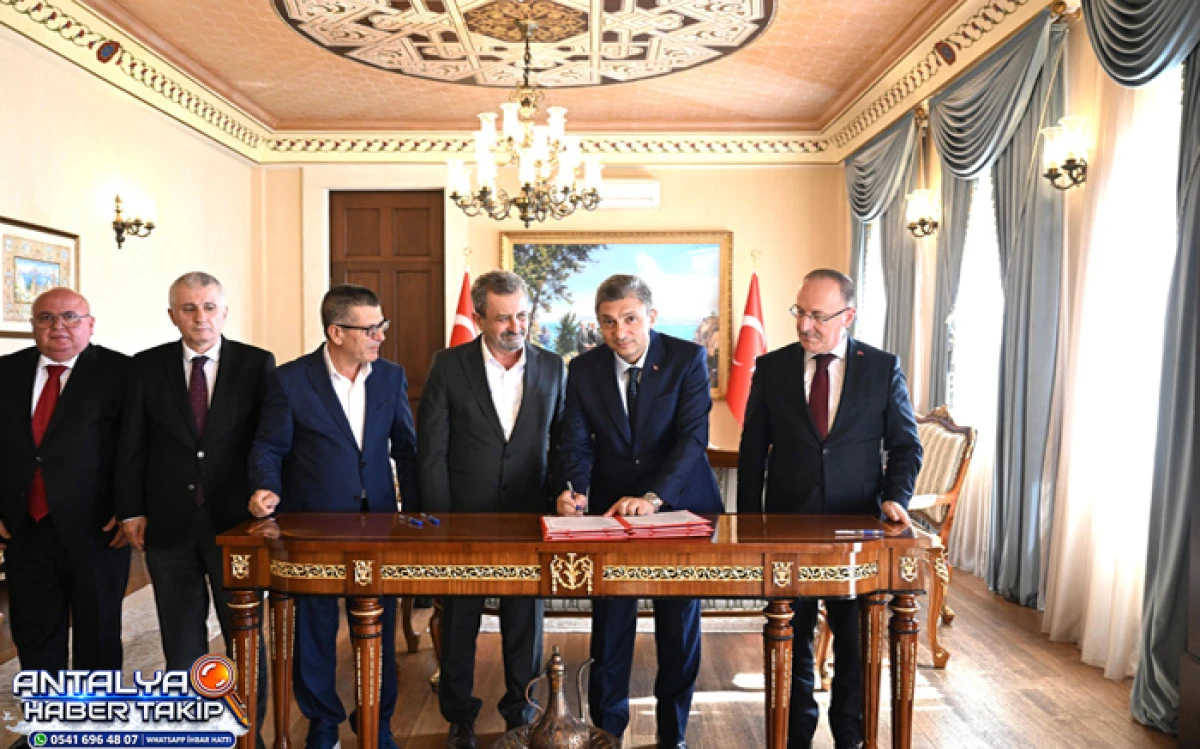 Manavgat&rsquo;ta Hayırseverlerden İki Yeni Okul
