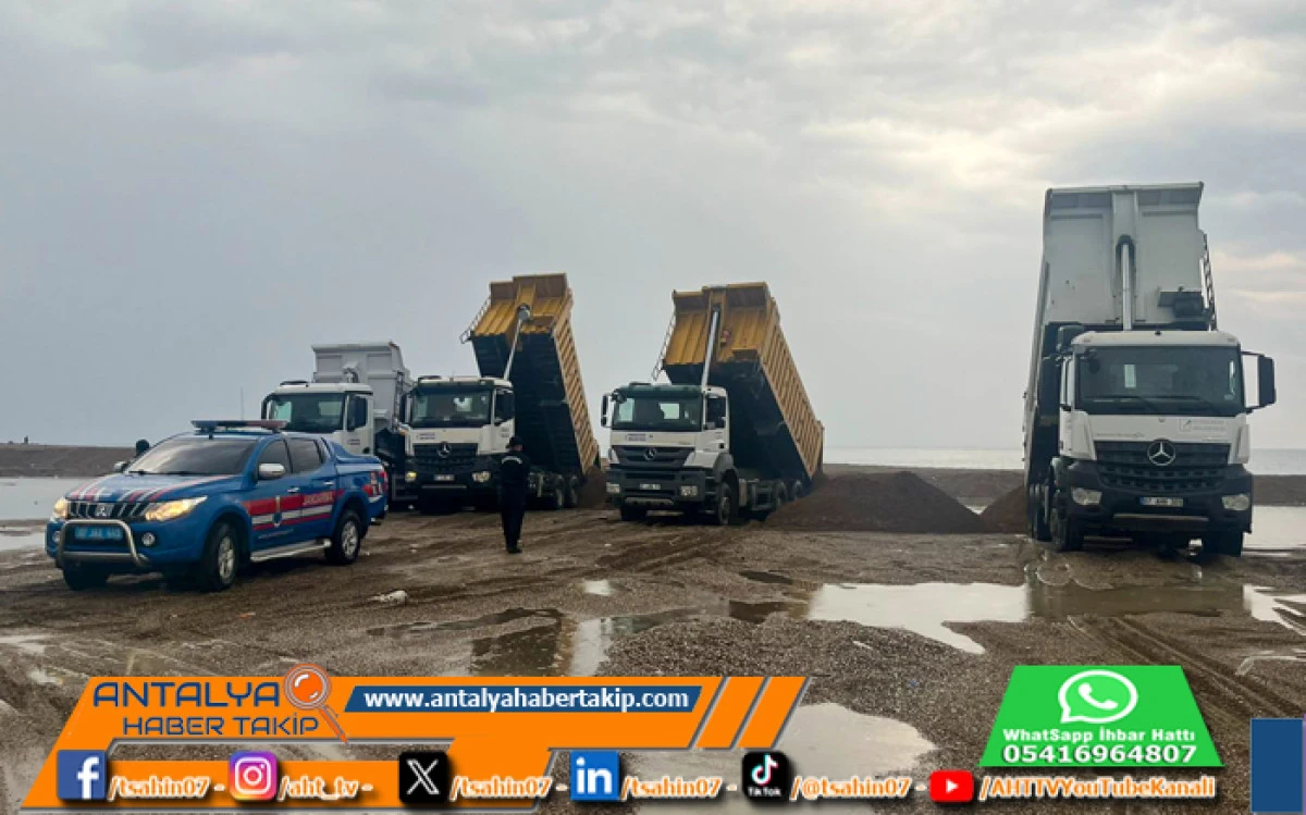 Manavgat’ta Kum Hırsızlığına Suçüstü 