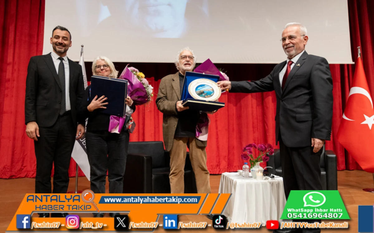 Manavgat&rsquo;ta Uğur Mumcu Anıldı