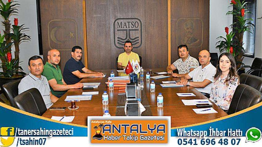 OSB Başkanı G&uuml;ng&ouml;r, &ldquo;Manavgat OSB&rsquo;de İmar Planı Ve Jeolojik Et&uuml;t &Ccedil;alışmaları Yaptırıyoruz&rdquo;