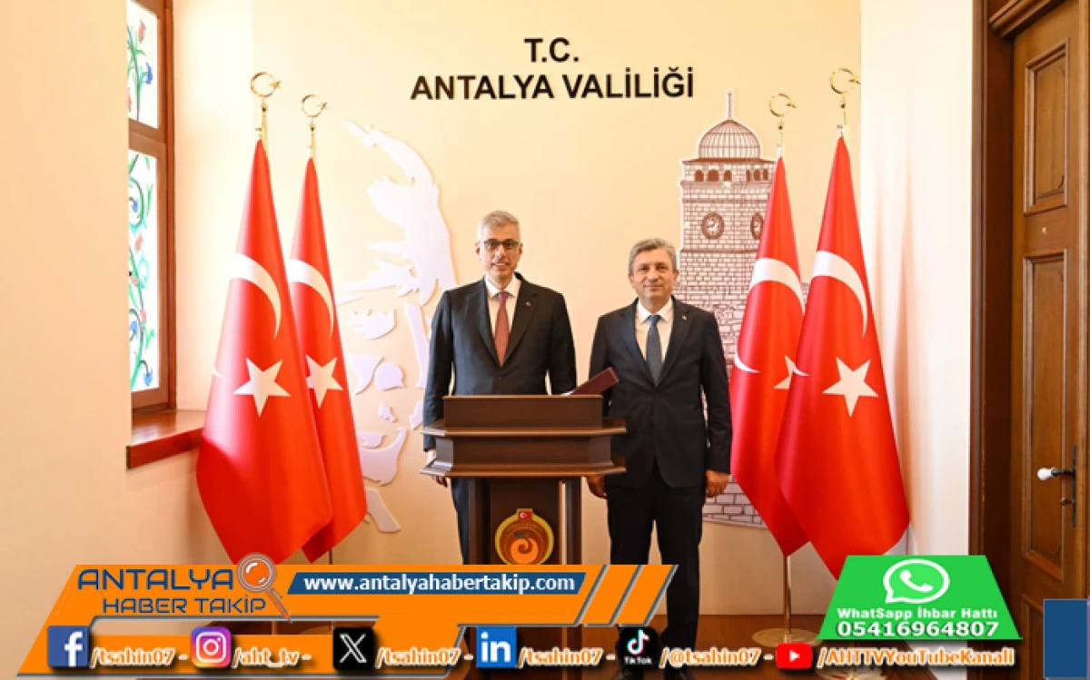 Sağlık Bakanı Prof. Dr. Kemal Memişoğlu Antalya Valiliğini Ziyaret Etti