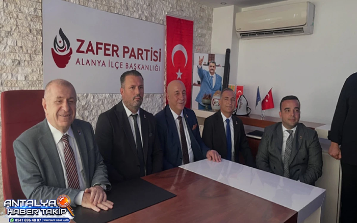 &Uuml;mit &Ouml;zdağ&rsquo;ın Antalya Programı Alanya&rsquo;dan Başladı