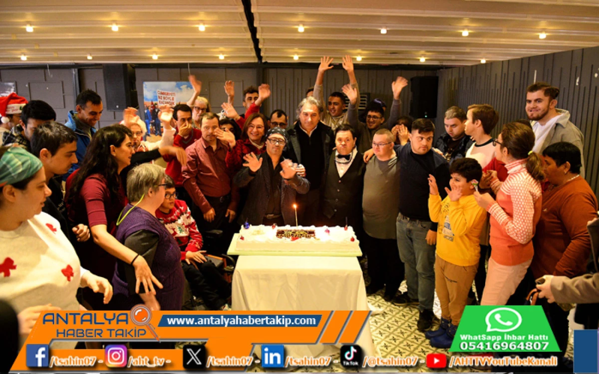 Yeni Yıla Engelsiz Kafe&rsquo;de &lsquo;Merhaba&rsquo; Dediler